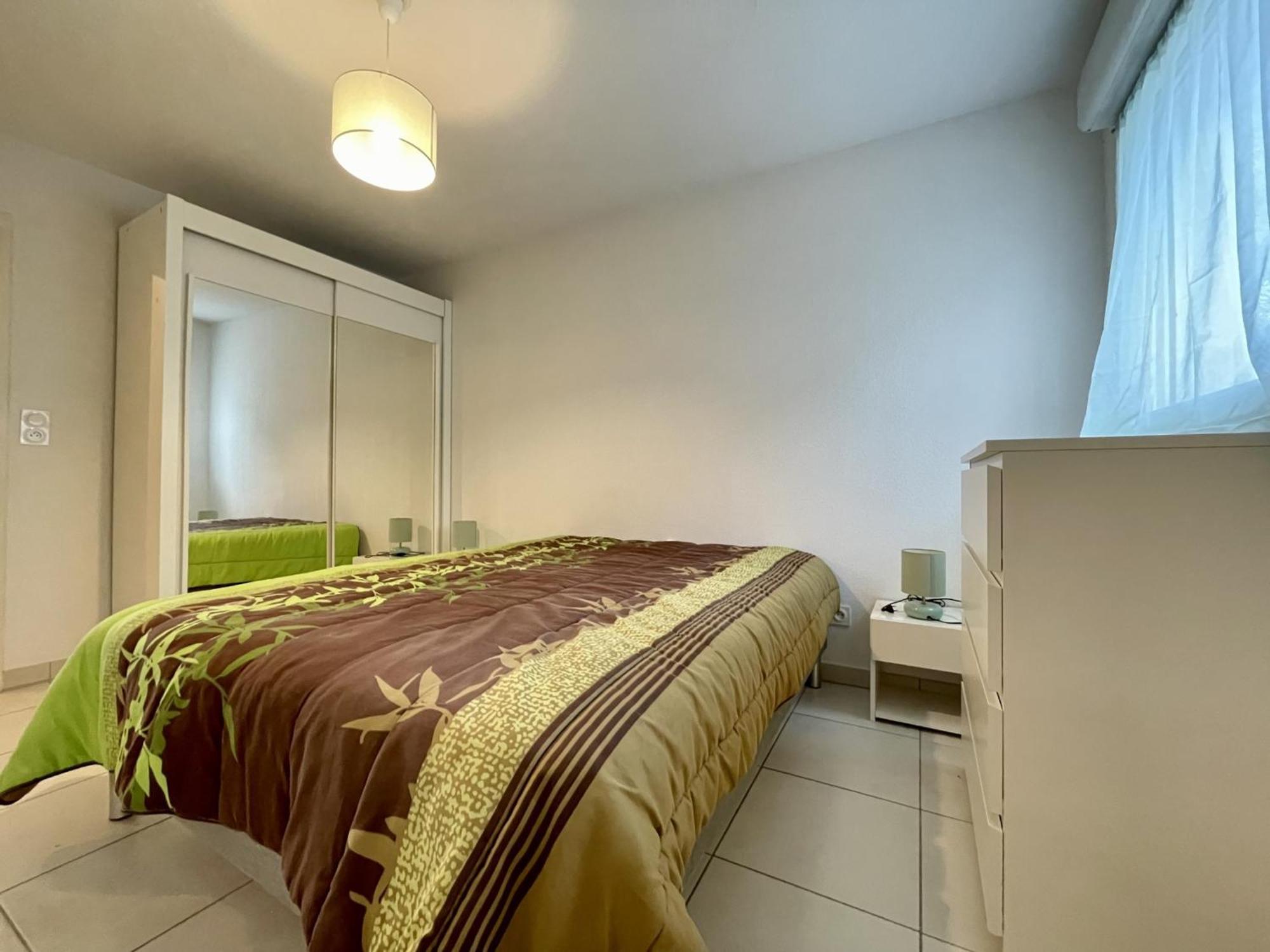 Ravissant T3 Neuf, Proche Plages, Parking Souterrain, Classe 3 Etoiles - Fr-1-338-456 Apartment *
